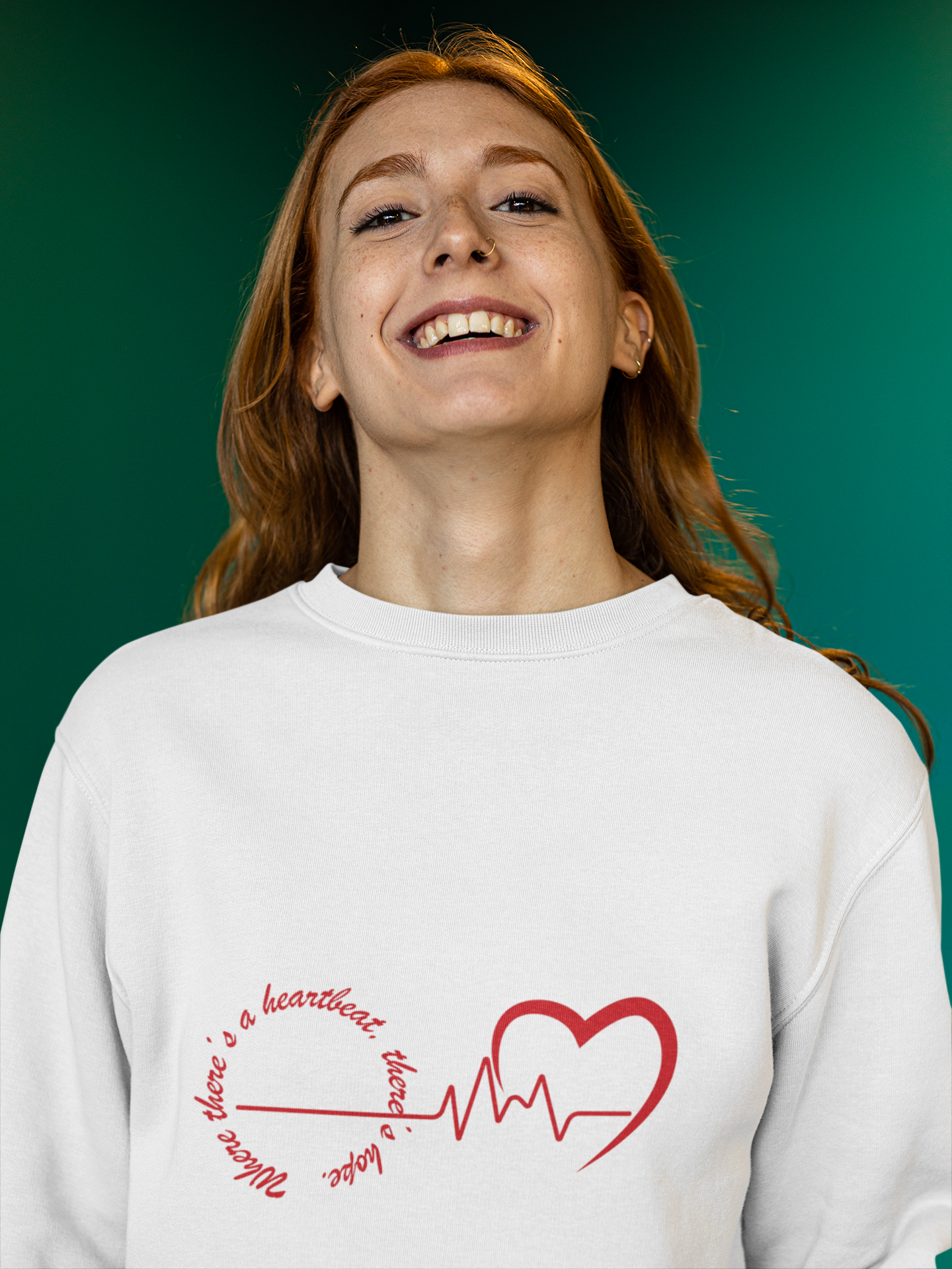 Heartbeat Love Crewneck Sweatshirt – Romantic Unisex Valentine’s Day Sweater, Cozy Gift for Him & Her, Casual Heartbeat Design Apparel